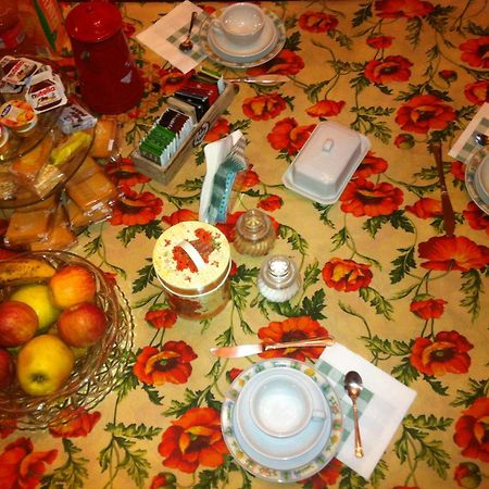 A Casa Di Susi Bed & Breakfast Castelnuovo del Garda Dış mekan fotoğraf