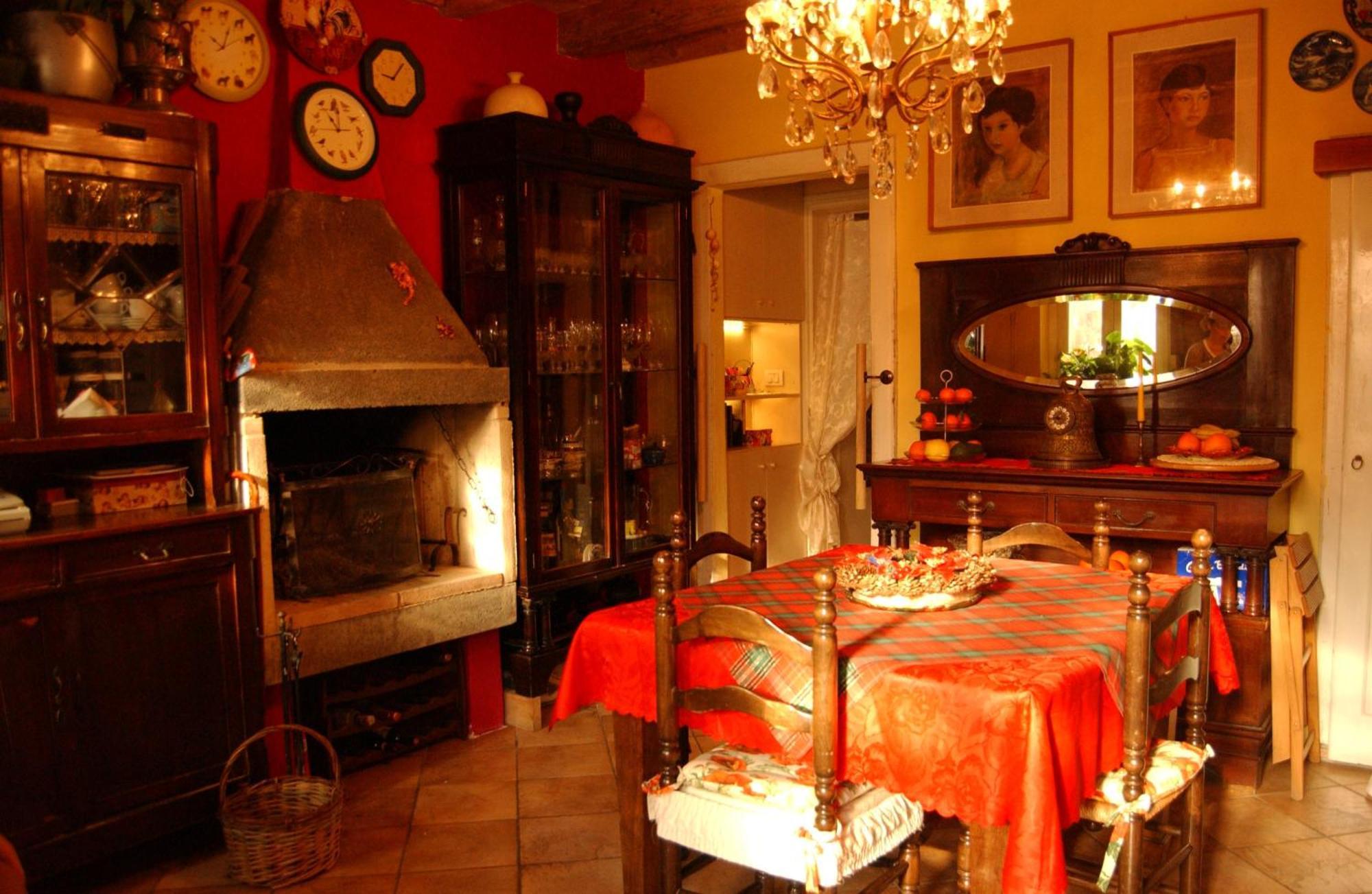 A Casa Di Susi Bed & Breakfast Castelnuovo del Garda Dış mekan fotoğraf